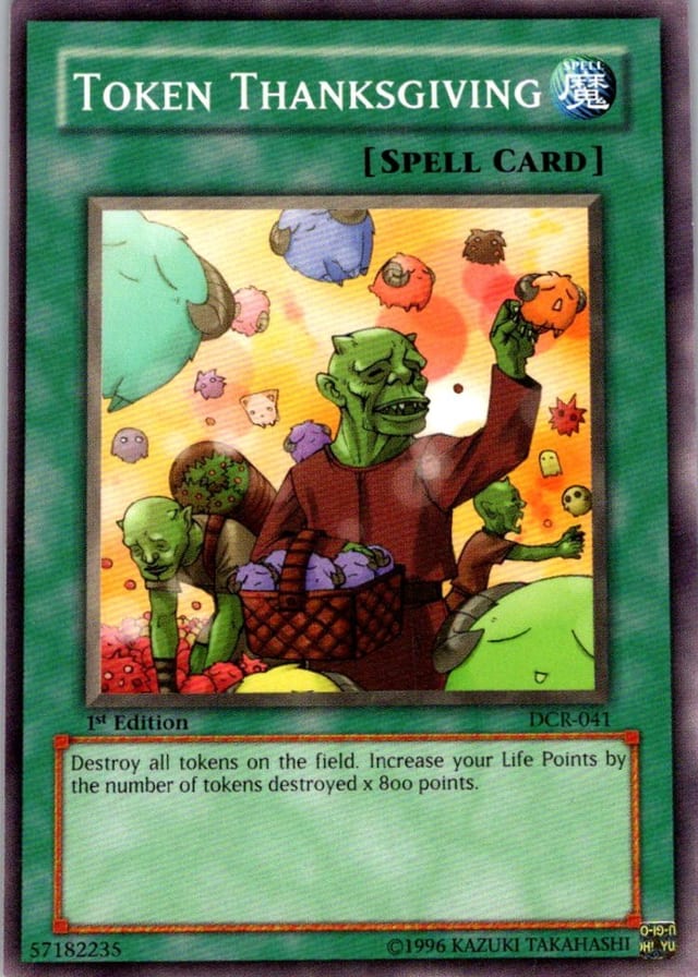 Token Thanksgiving — Dark Crisis DCR-041 — Common — 1st Edition — front